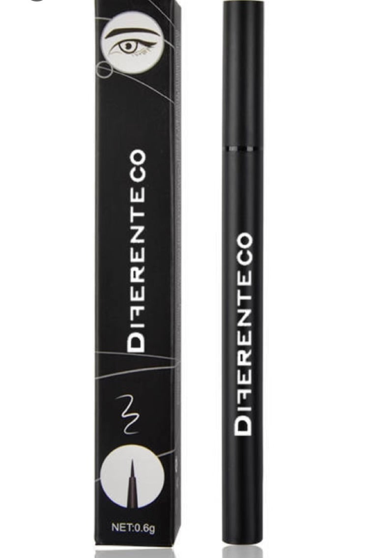 BLACK WATERPROOF EYELINER